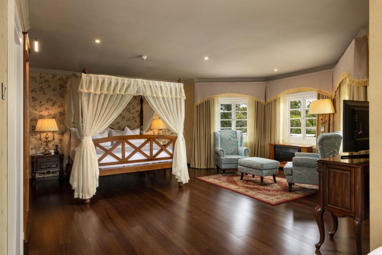 The Westbury Palace นูวาราเอลิยา ภายนอก รูปภาพ